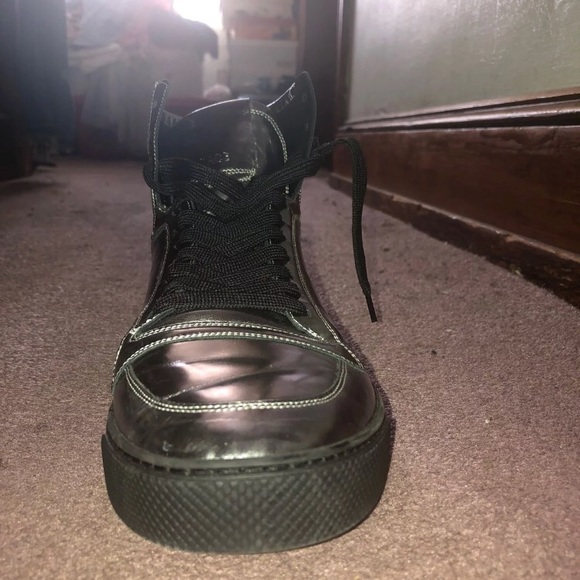 Versace Hightop Men Sneakers - Picture 6 of 6